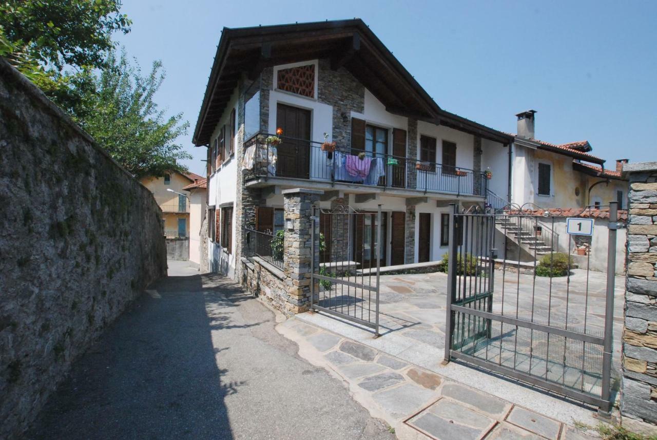 דירות סטרסה La Casa Dei Sogni מראה חיצוני תמונה